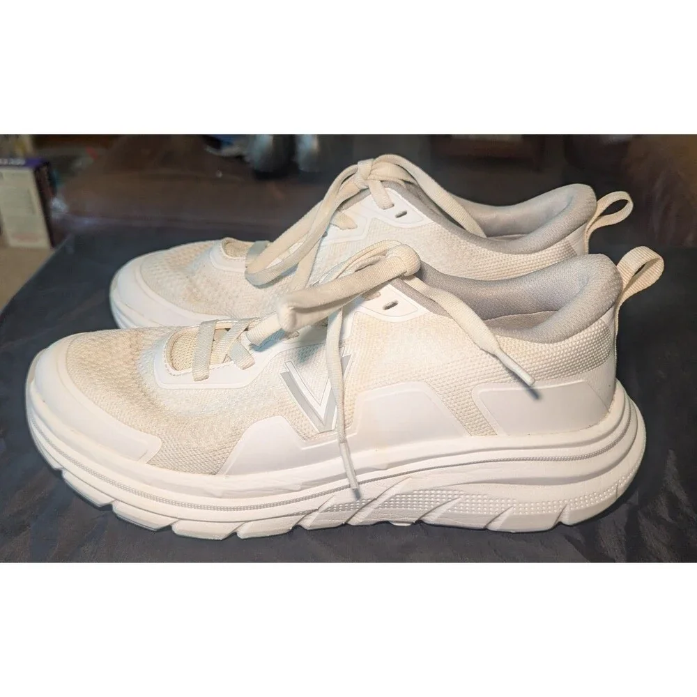 Vionic Walk Max Sneaker Shoe Womens Size 9 Ivory Comfort Cream Lace Up
